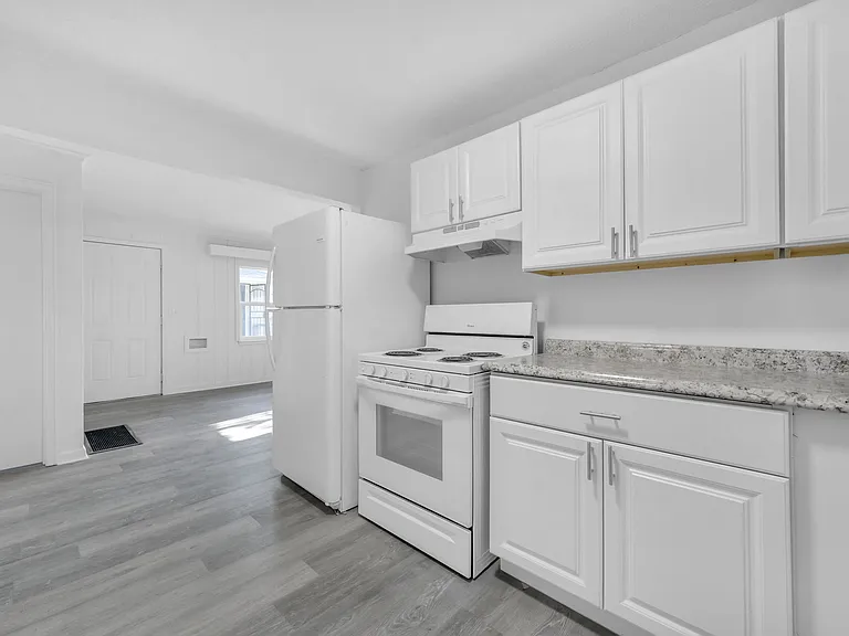 2389 Hiawatha St #2389 — Photo 24