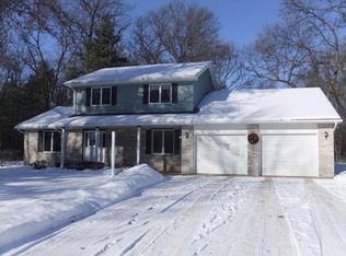 W2534 Kingston Ln, Marinette, WI 54143