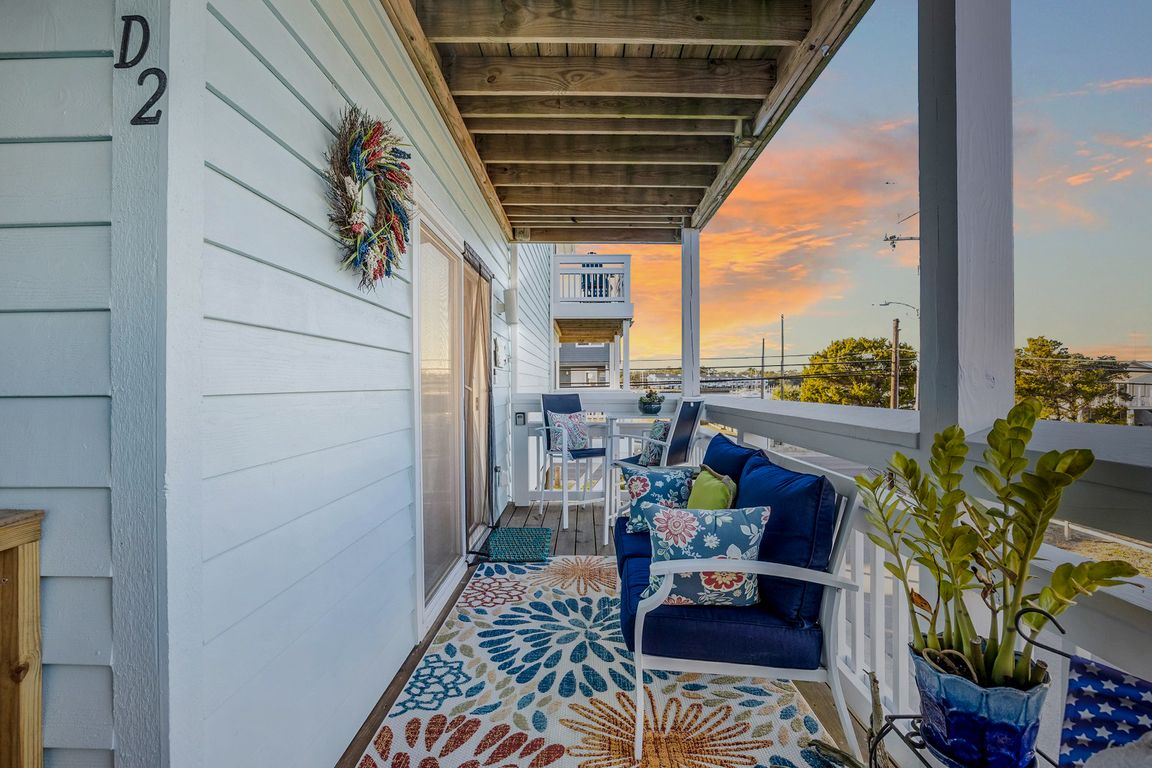 next background image