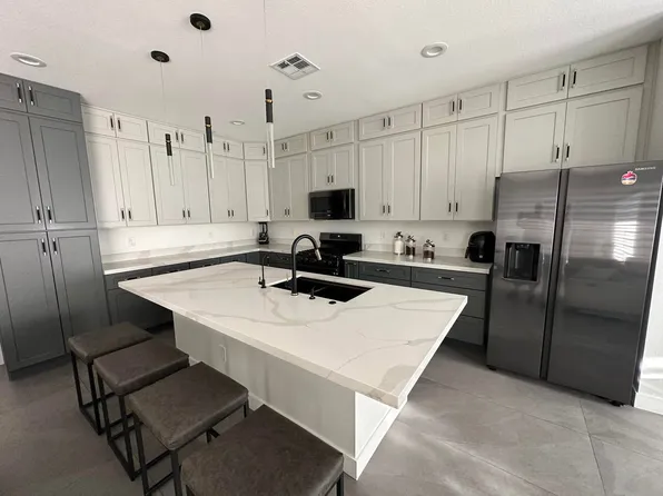 1417 Winwood St, Las Vegas, NV 89108