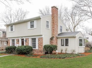 1773 Oxford Rd SE, East Grand Rapids, MI