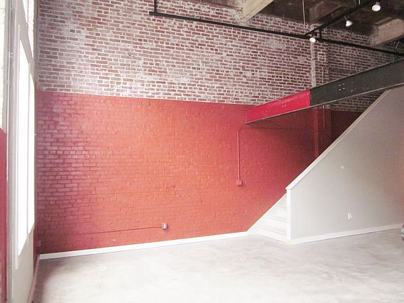 1st Floor - 2 Bedroom Unit