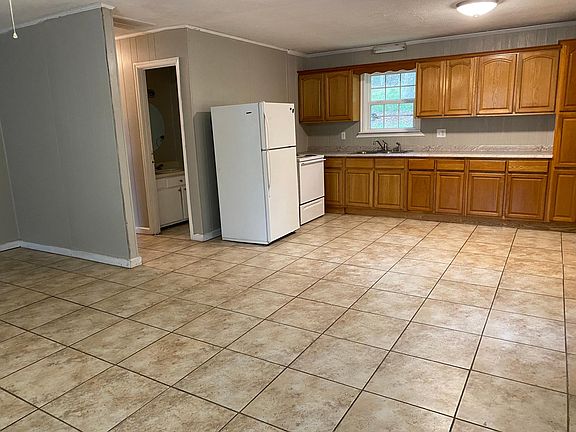 Open kitchen living room area