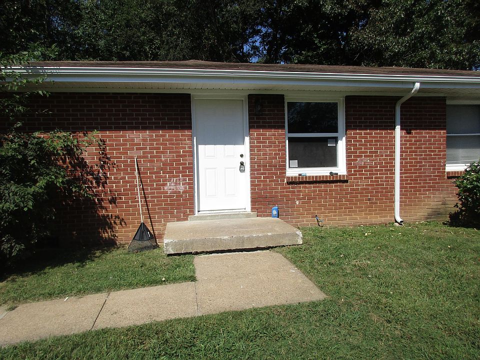 1st image of 412 Redbud Ln