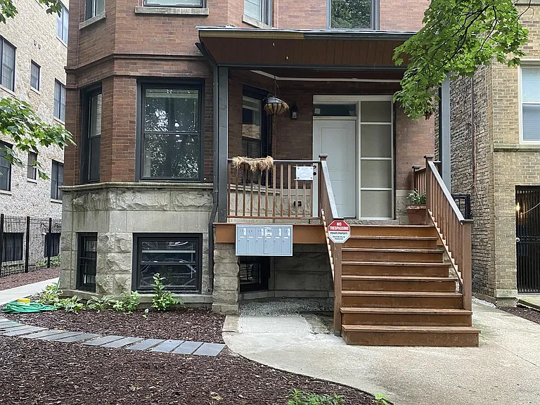 1317 W Carmen Ave #3F — Photo 23