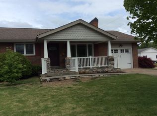 1205 Sandhill Rd, Point Pleasant, WV 25550