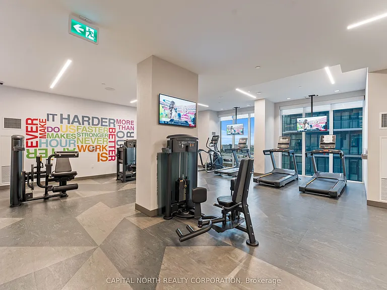 9000 Jane St #2022 — Photo 19