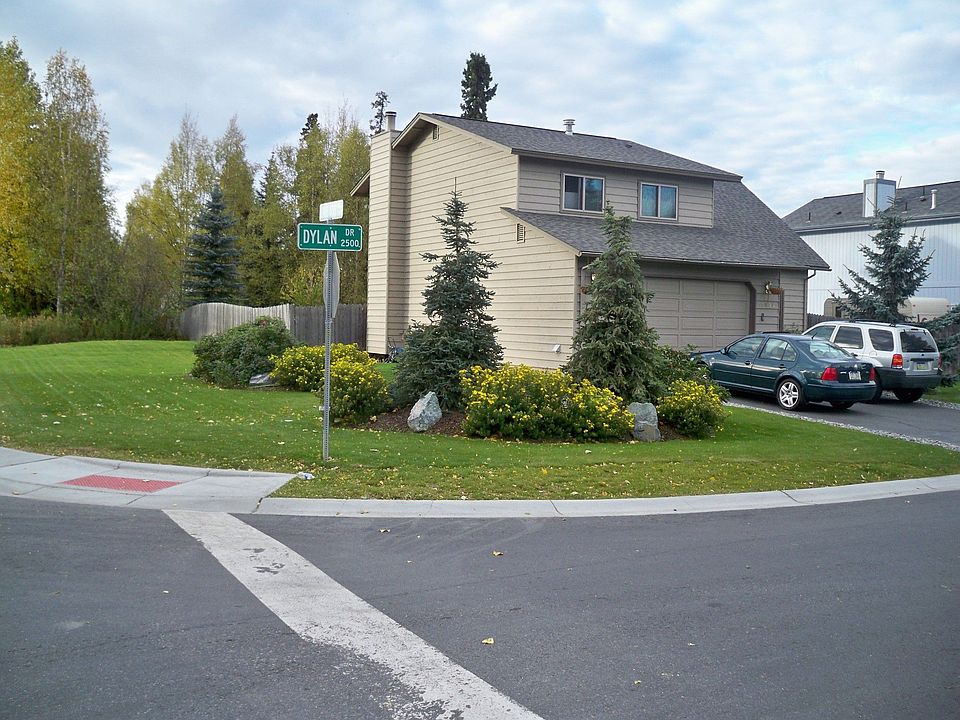 2nd image of 2530 Dylan Dr