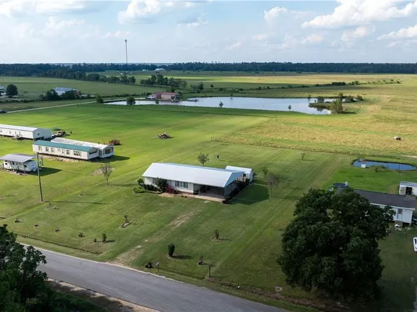 20266 Parish Line Rd, Kinder, LA 70648