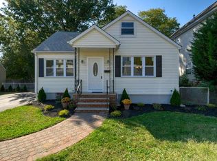 12 Myra Pl, Edison, NJ 08817