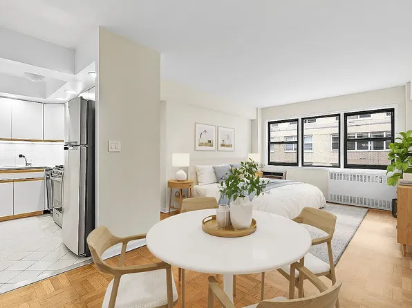 333 E 75th St APT 5J, New York, NY 10021