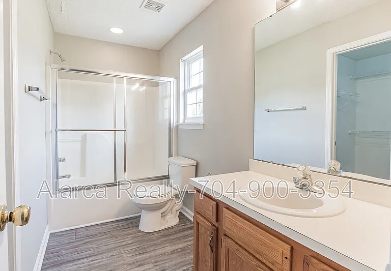 6532 David Ave — Photo 11