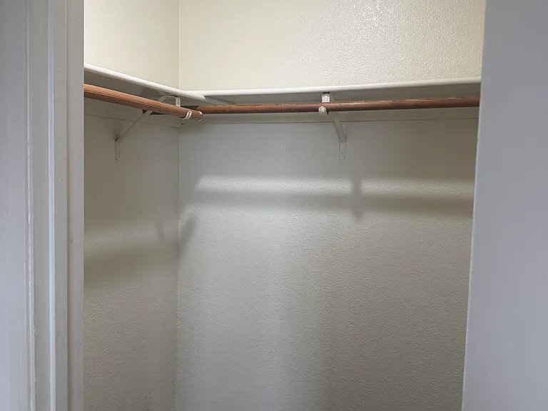 1300 Bissell Ave #205 — Photo 7