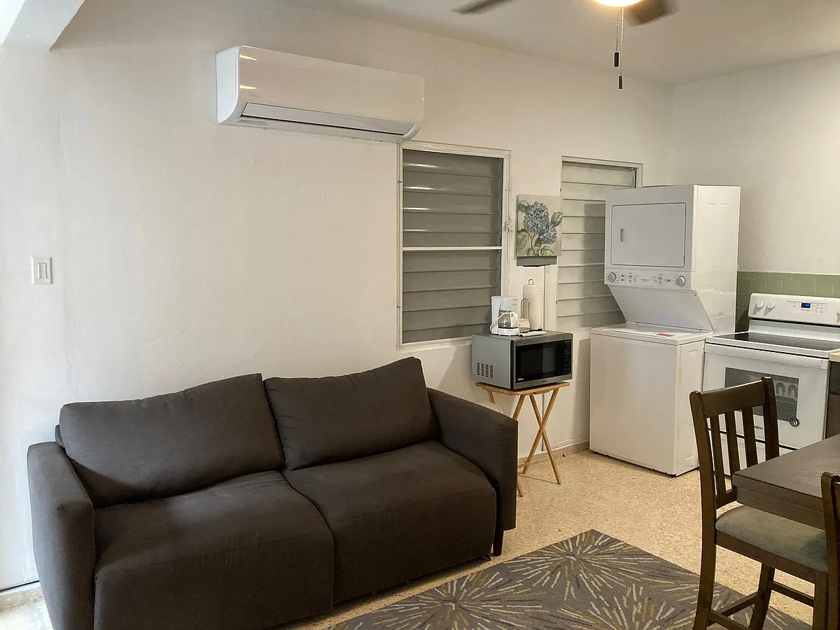 Building Photo - 7 Segundo Ruiz Belvas #3