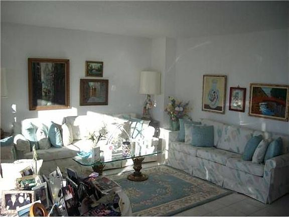 3rd image of 2030 S Ocean Dr APT 926