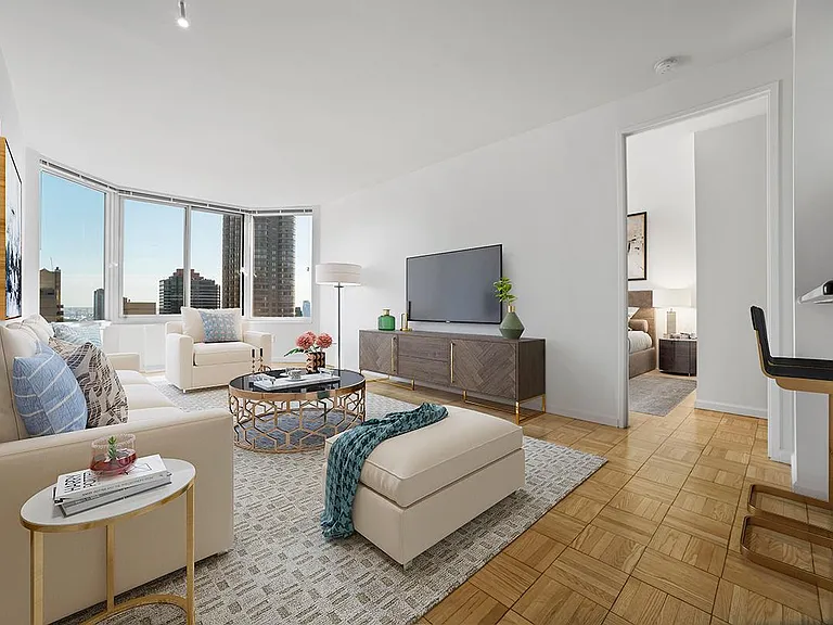 240 E 39th St #50E — Photo 1