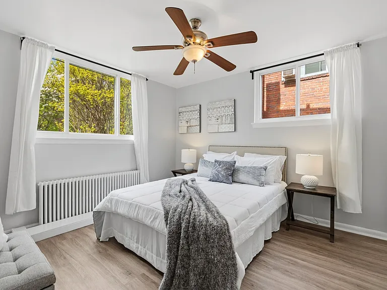 204 Webster St NE #1 — Photo 15