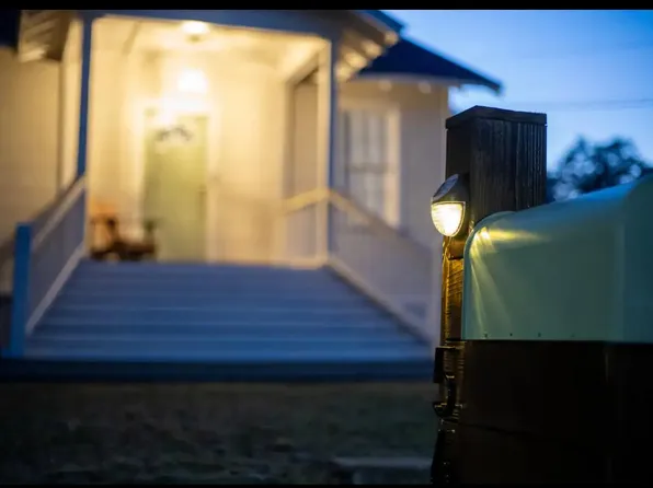 565 Shady Oak Dr, Mobile, AL 36608