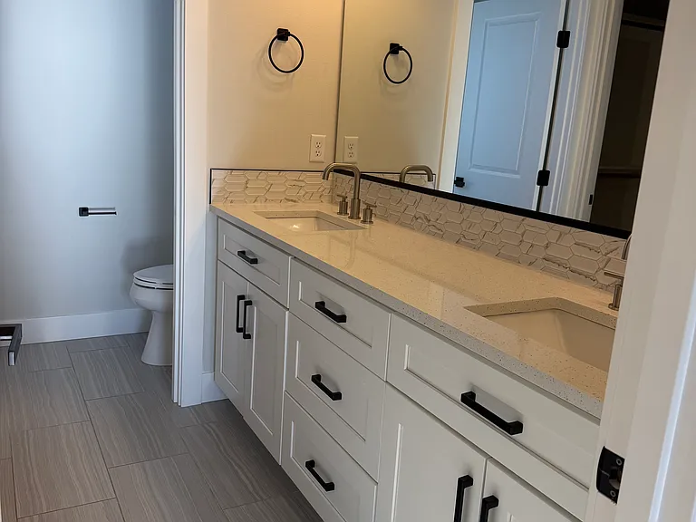 508 N Hartford St #130 — Photo 11