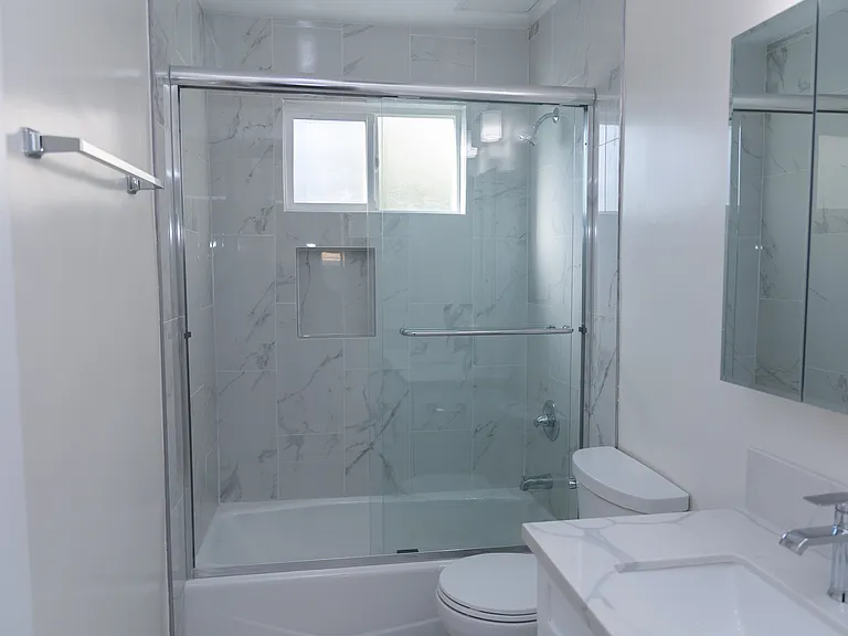 7512 Fountain Ave — Photo 18