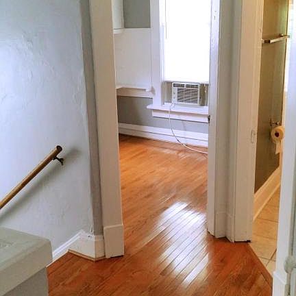 5th image of 56 W Dodridge St