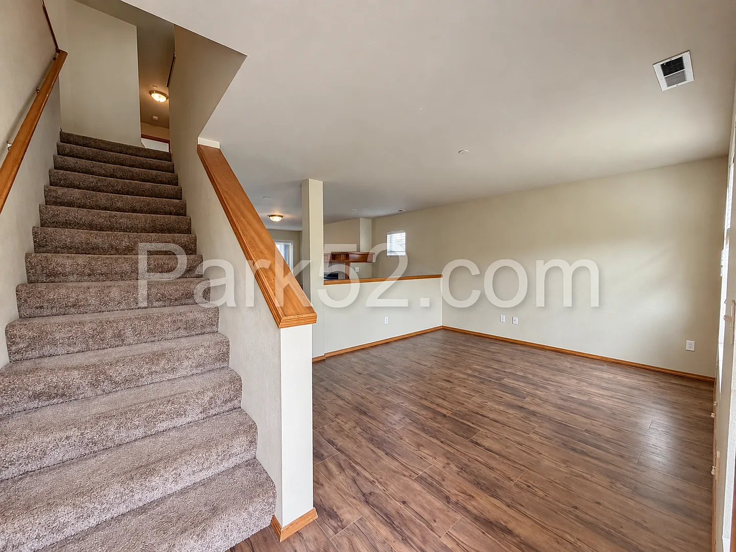 5 Bedroom Single Family Home in DuPont with Large Fenced Backyard — Photo 2