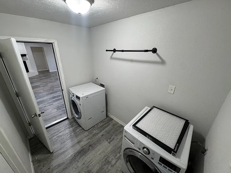 3227 Fern Rock Dr — Photo 6