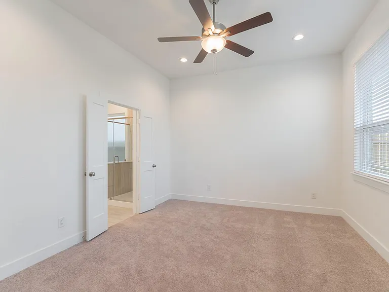 10747 Pine Pink — Photo 22