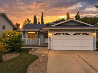 128 S Dowler St, Red Deer, AB T4R2J4