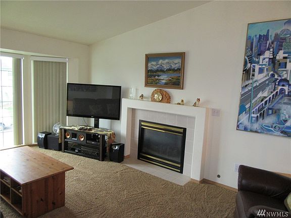 2nd image of 6722 66th St NE
