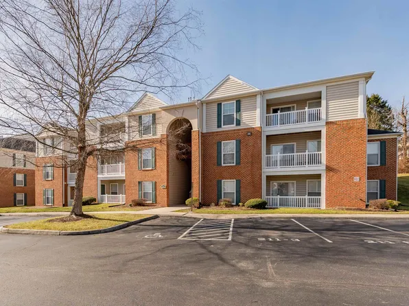 211 S Knollwood Dr Ste 2205, Blacksburg, VA 24060