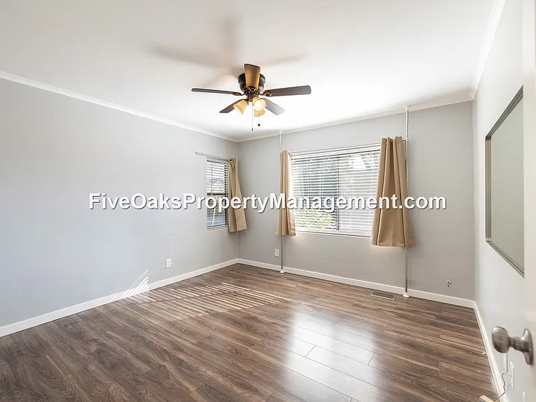 252 Folsom Rd #A — Photo 10