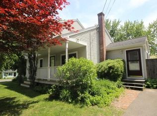 89 Longview Dr, Northampton, MA 01062