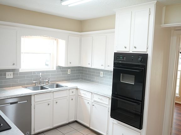 4th image of 19511 Forest Fern Dr
