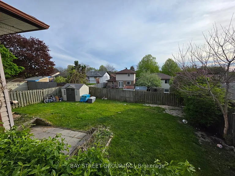 882 Southdown Dr #BASEMENT — Photo 17