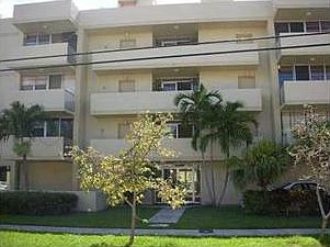 1st image of 16518 NE 26th Ave APT 401
