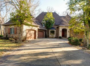 4350 E Misty Woods St, Springfield, MO 65809