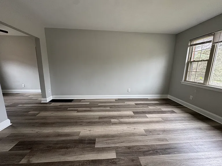 2464 Grinstead Dr #1 — Photo 11