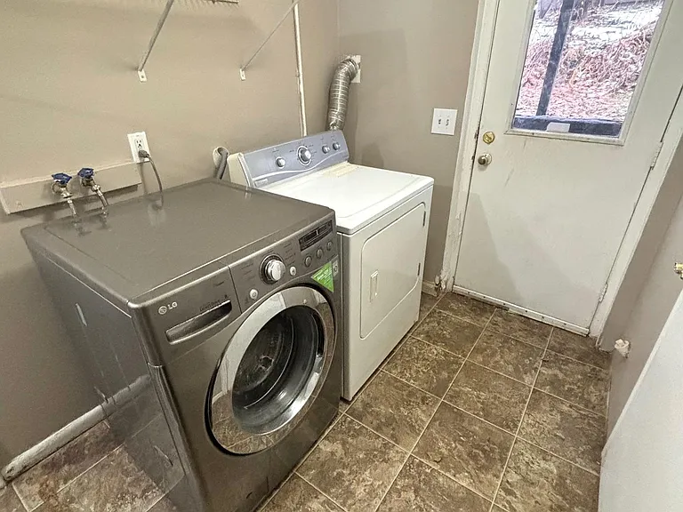 5705 Potter St #1-4 — Photo 13