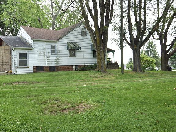5th image of 5820 E 25th St