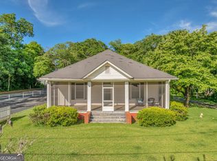 906 Washington St, Perry, GA 31069