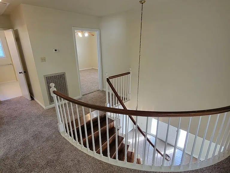 3803 Oak Ridge Dr — Photo 21