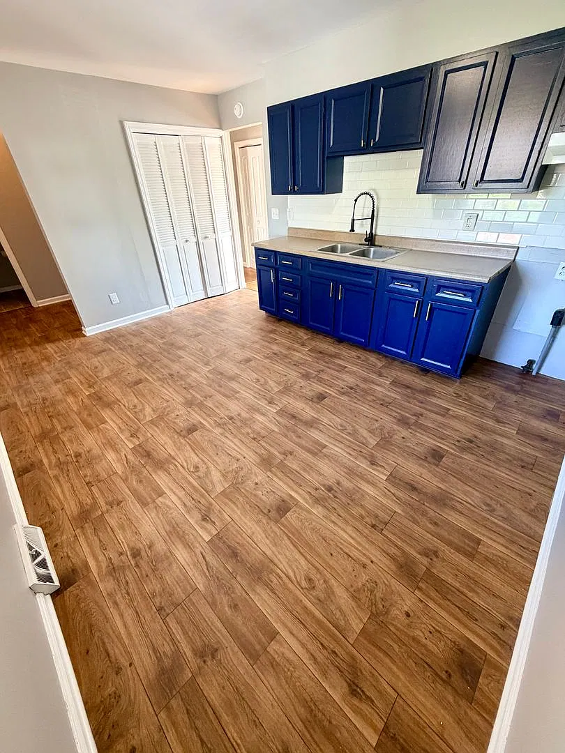 Cozy 3 bed / 2 bath Lexington Home! — Photo 1