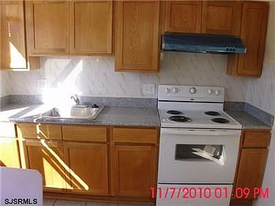2nd image of 2801 Arctic Ave