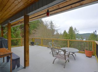 5220 Claydon Rd, Sunshine Coast, BC V0N 1S1