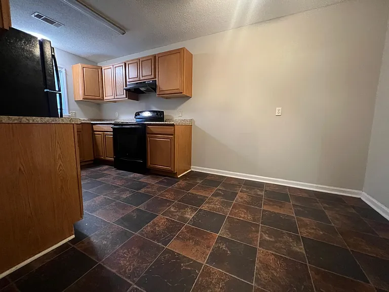 200 Merrywood Dr — Photo 10