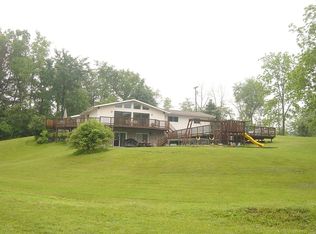 7551 Haley Rd, White Lake, MI 48383