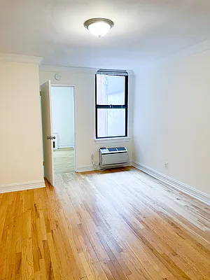 Rented by Urban Real Estate Inc | media 15