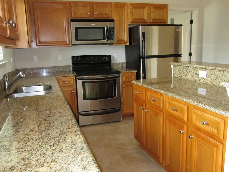 423 Anchorage Rd — Photo 13