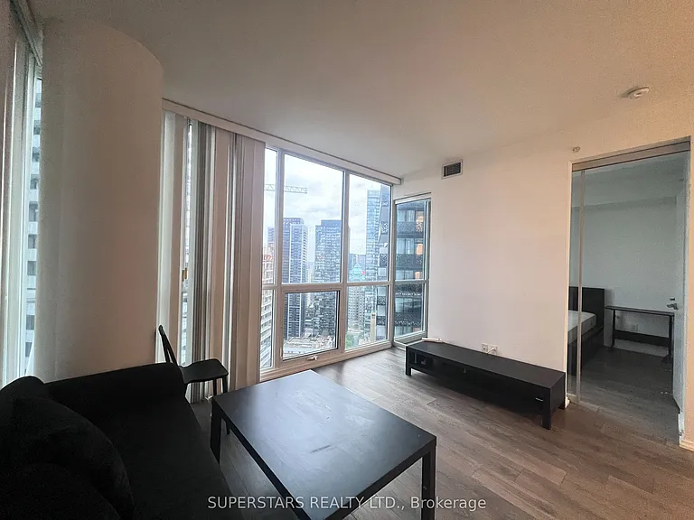 45 Charles St E #3509 — Photo 6